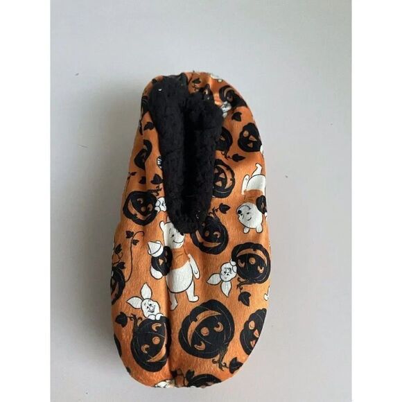 Disney Winnie The Pooh Snuggle Toes No Slip Slipper Socks Halloween  Sz 4-10 NEW - Picture 6 of 8